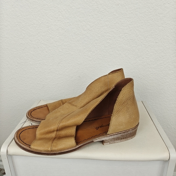 Free People Mont Blanc D’Orsays Sandal Shoe Brown Slip On Women's 7 US Flat - Picture 2 of 15